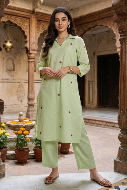 Embroidered Green Kurta & Pant