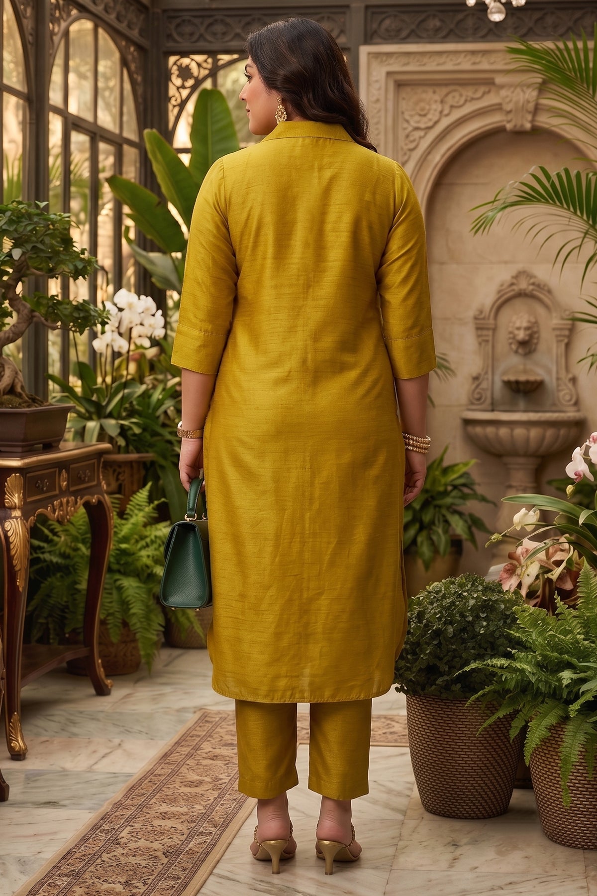 Green Silk Collar Kurta & Pants